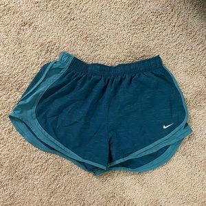 Women’s Nike shorts. Size large. Worn once.